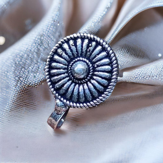 Padmaroop (PID-208) Nose Pin